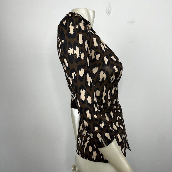 Diane Von Furstenberg Silk Top Brown Animal Print Wrap Jill Blouse - Picture 6 of 9